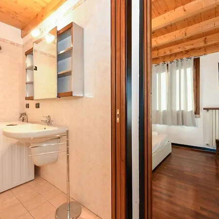 Loft Soppalcato Con Patio, Piscina E Parcheggio Apartmán