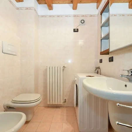 Loft Soppalcato Con Patio, Piscina E Parcheggio *